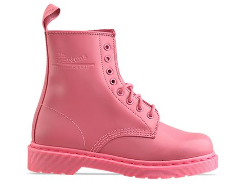 http://drolesdeshoes.files.wordpress.com/2012/10/dr-martens-shoes-8-eye-boot-pink-rose-010604.jpg